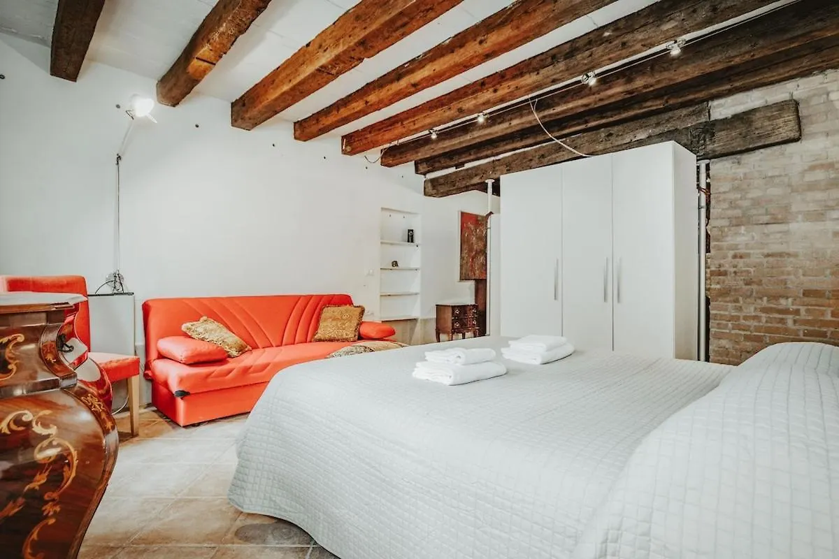 Autentico Rifugio Veneziano Bilocale Nel Cuore Di Cannaregio Italy